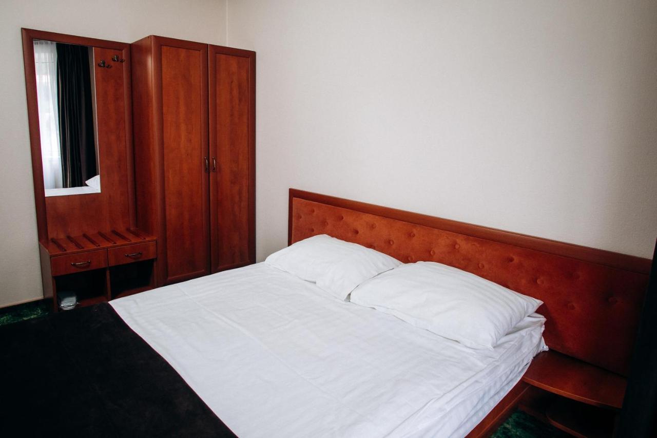 Stanislavsky Hotel Group Jaremče Esterno foto