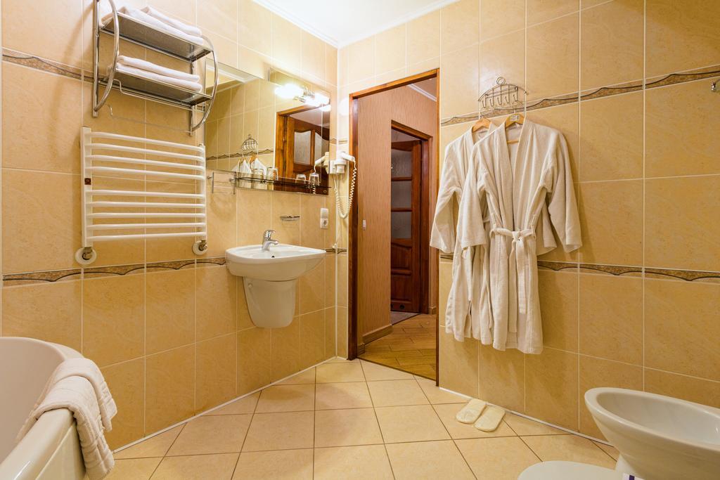 Stanislavsky Hotel Group Jaremče Esterno foto